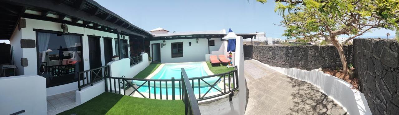 Aptos Con Piscina El Flamboyan 1 Teseguite المظهر الخارجي الصورة